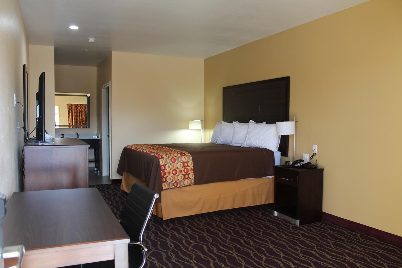 האמבל Express Inn And Suites מראה חיצוני תמונה